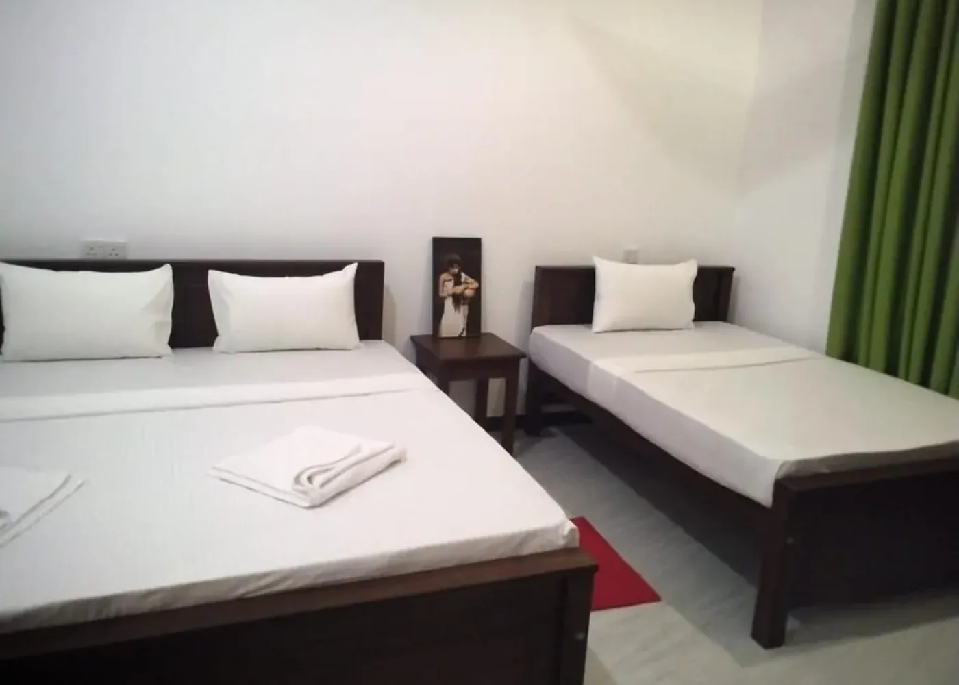 Deluxe Family Room at Aluthwewa Gate